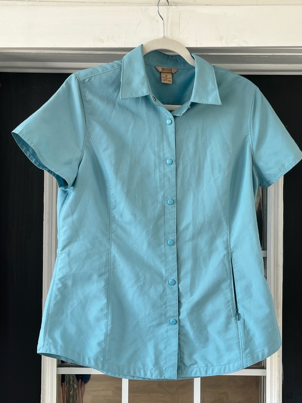 Duluth Trading Co women's short-sleeve performance button-up shirt